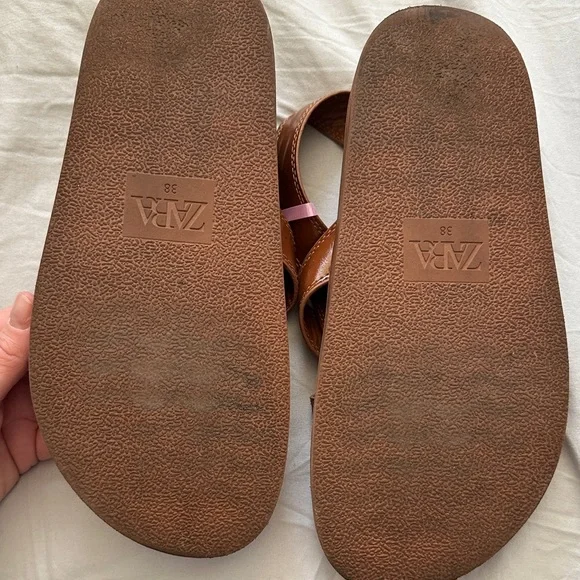 Zara Brown Leather cross strap Sandals - Picture 3 of 5